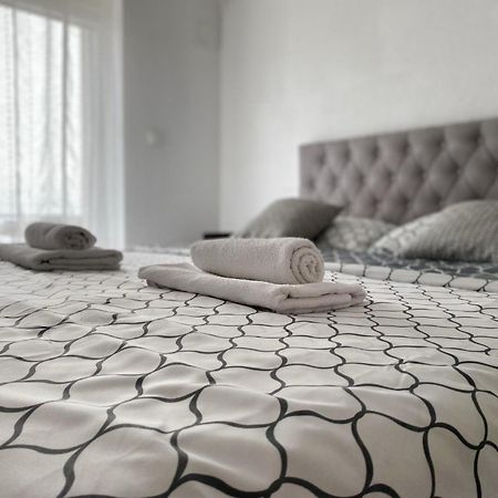 Apartments Ema Lovran Eksteriør billede